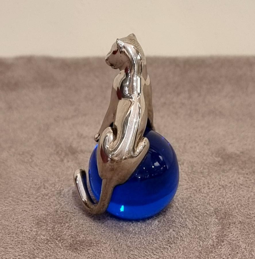 Cartier Panthère Paperweight In Silver And Blue Crystal-photo-3