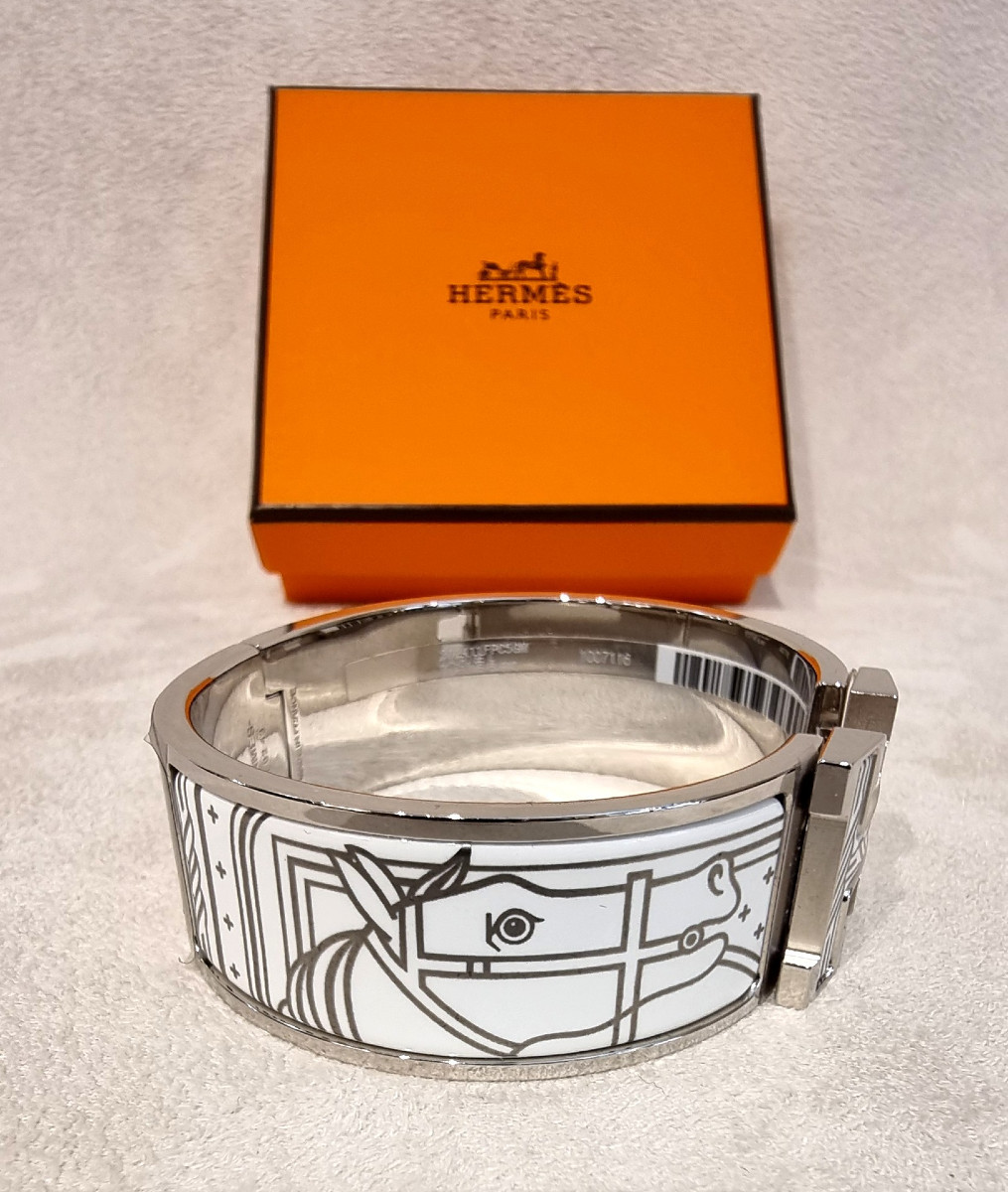 Hermès Clic H Bracelet, Quadrige Platinum Model, White  -photo-4