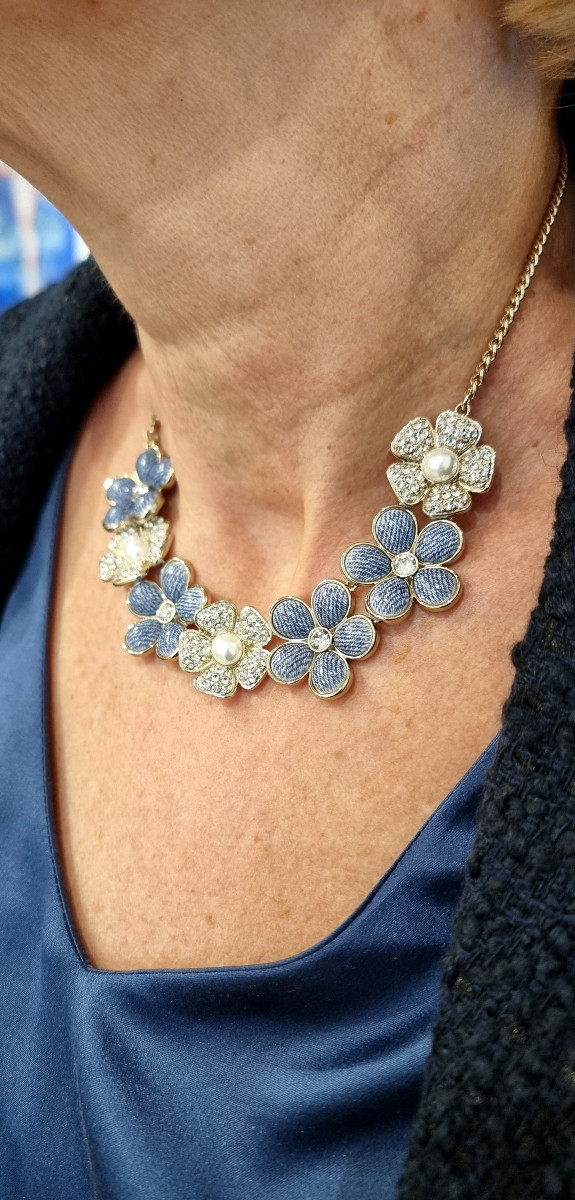 CHANEL Collier Choker cristal  métal doré -photo-1