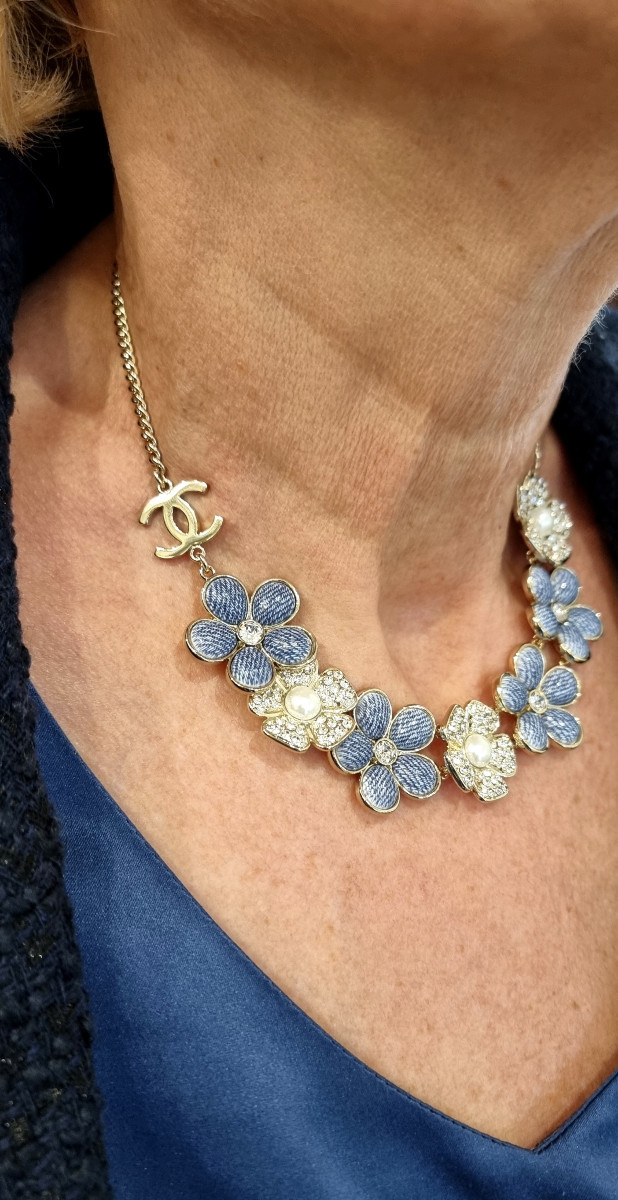 CHANEL Collier Choker cristal  métal doré -photo-5