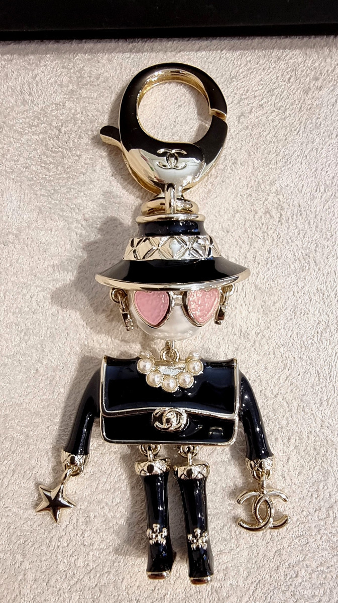 Chanel Coco Jewelry Keyring -photo-2