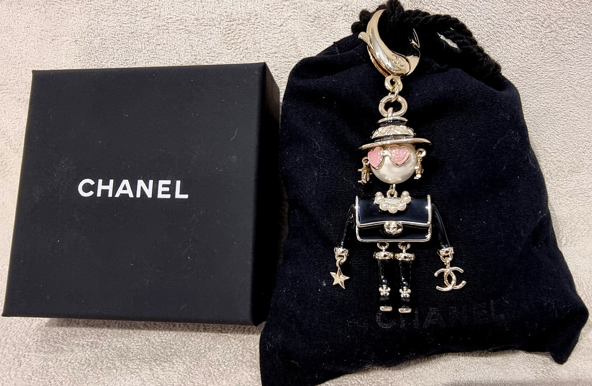Chanel Coco Jewelry Keyring 