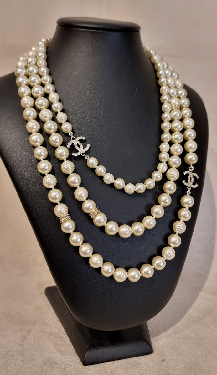 CHANEL COLLIER 3 rangs perles de verre & cristal -photo-3