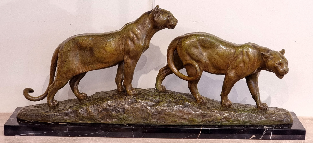 Louis Riché Bronze Sculpture 2 Lionesses Art Deco 1920-1925