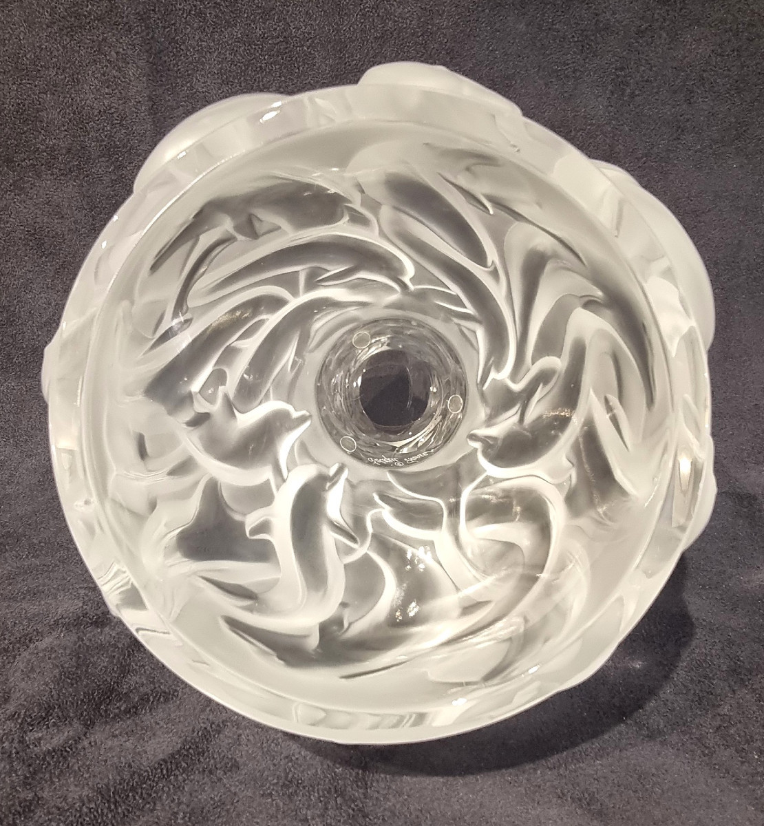 LALIQUE FRANCE Vase Dauphins en cristal  -photo-6