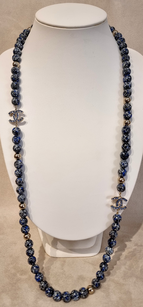 Chanel Sautoir Necklace In Gold-plated Metal With Glass Beads And Blue Crystal-photo-1
