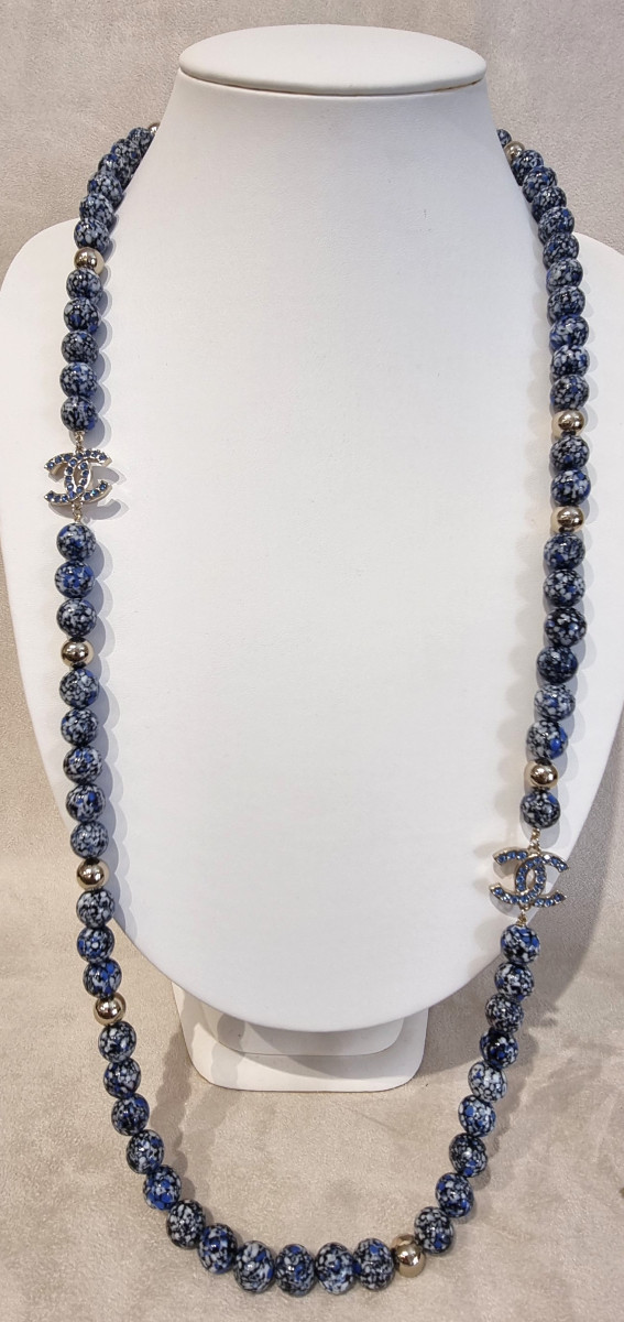 Chanel Sautoir Necklace In Gold-plated Metal With Glass Beads And Blue Crystal