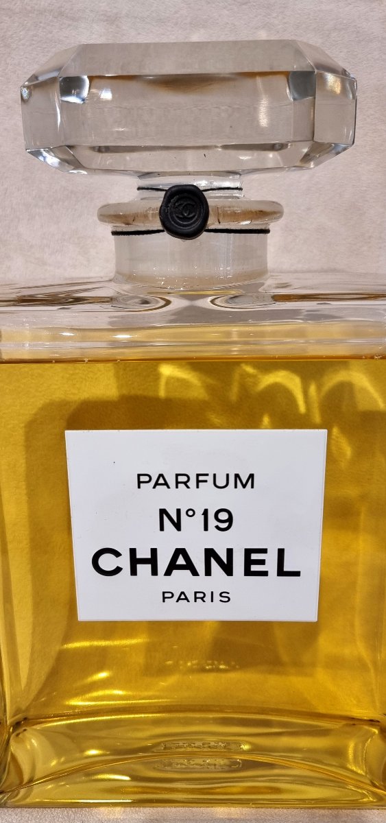 CHANEL N°19 Flacon Géant Hauteur 27cm-photo-3