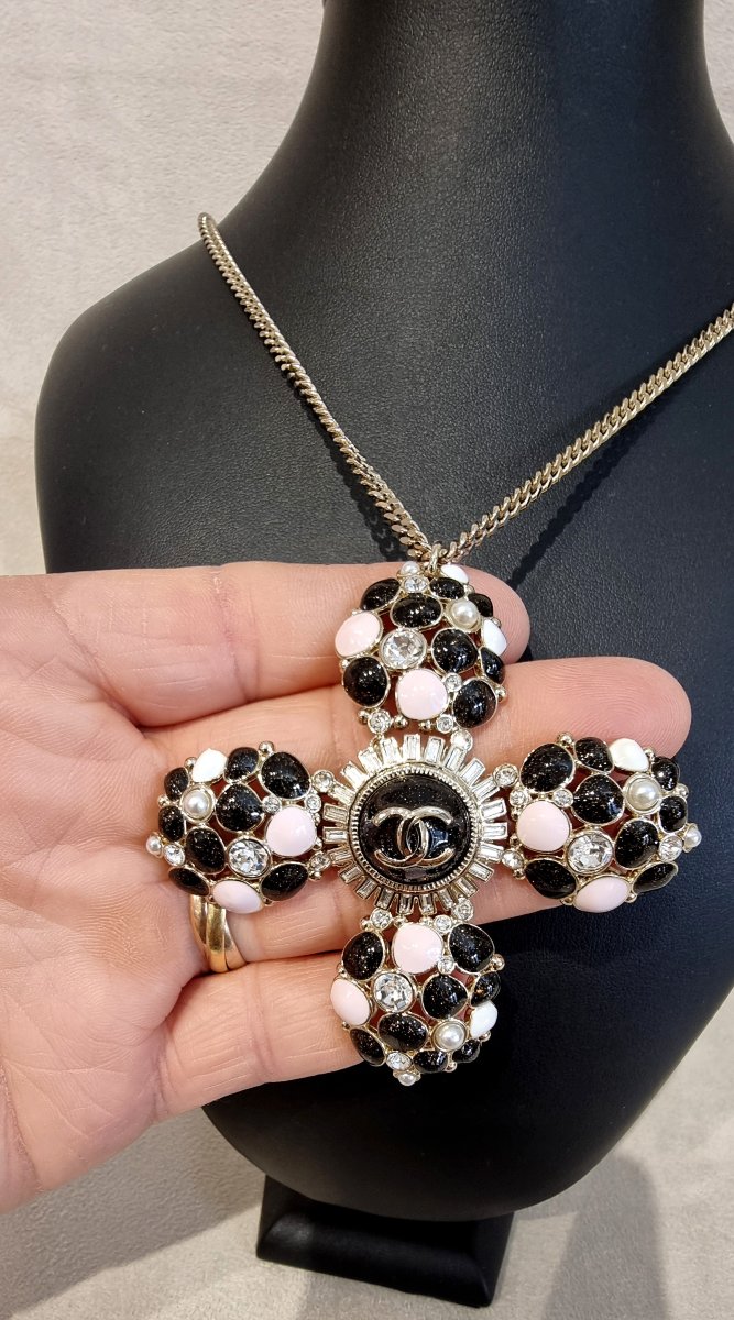 Chanel Articulated Cross Pendant Necklace -photo-5