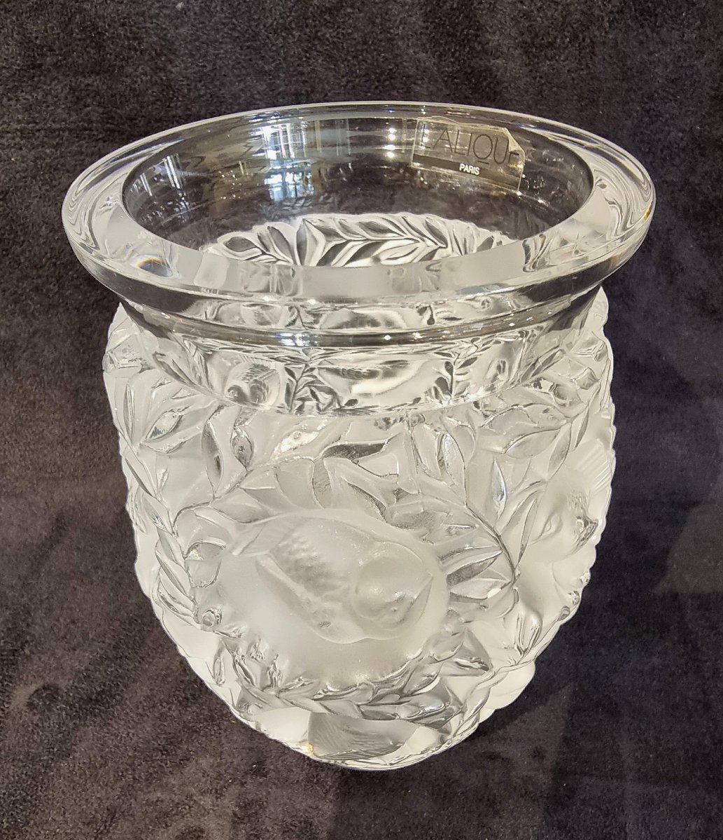 Lalique Bagatelle Crystal Vase With Gift Box-photo-2