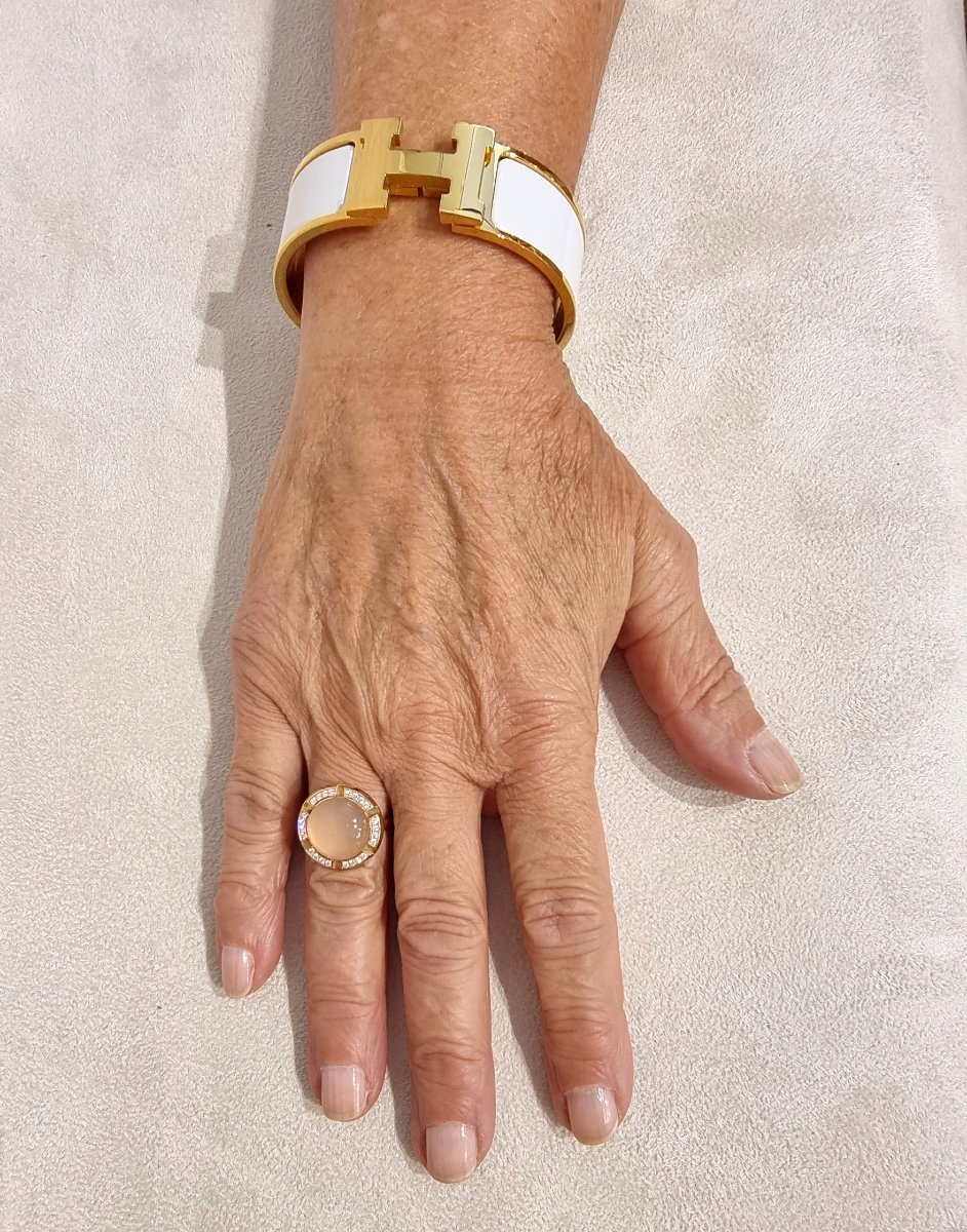 Hermès Clic H Bracelet In Gold-plated Metal And White Enamel -photo-2