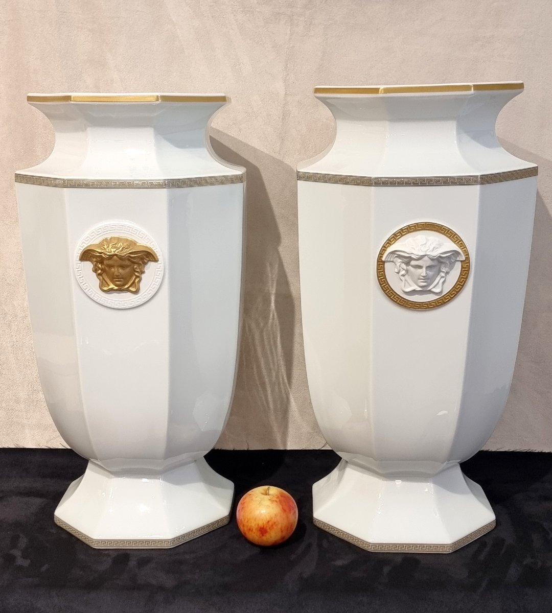Rosenthal For Versace, Gorgona Model A Striking Pair Of Porcelain Vases With Gold Gilding -photo-3