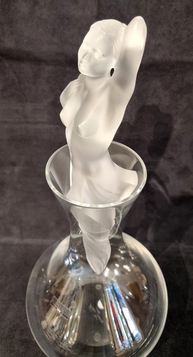LALIQUE CARAFE  Modèle Aphrodite  en cristal Série Numérotée-photo-1