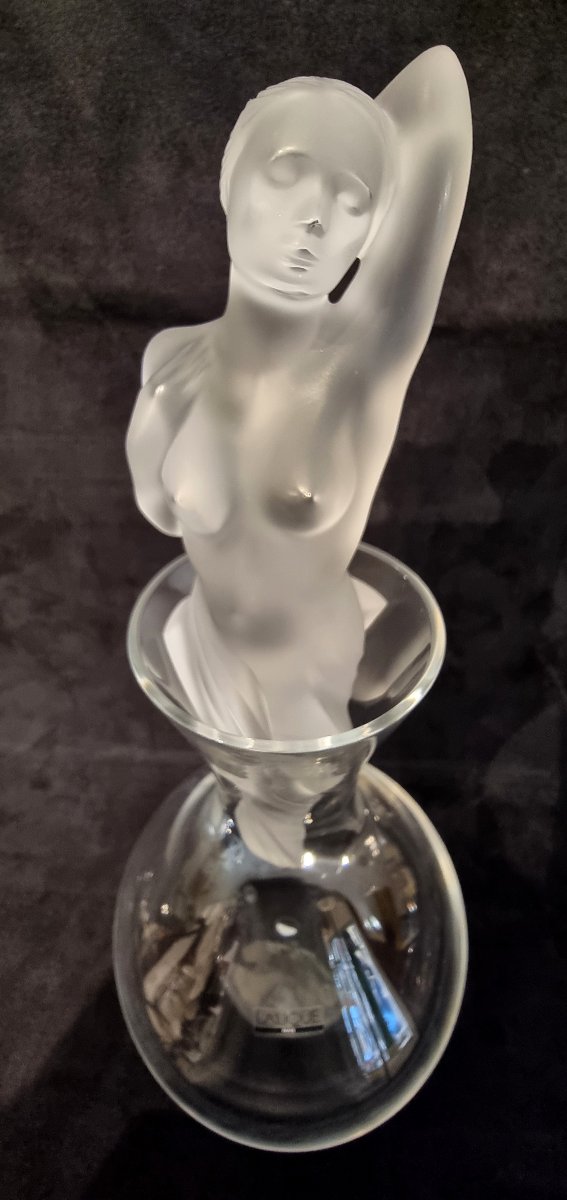 LALIQUE CARAFE  Modèle Aphrodite  en cristal Série Numérotée-photo-4