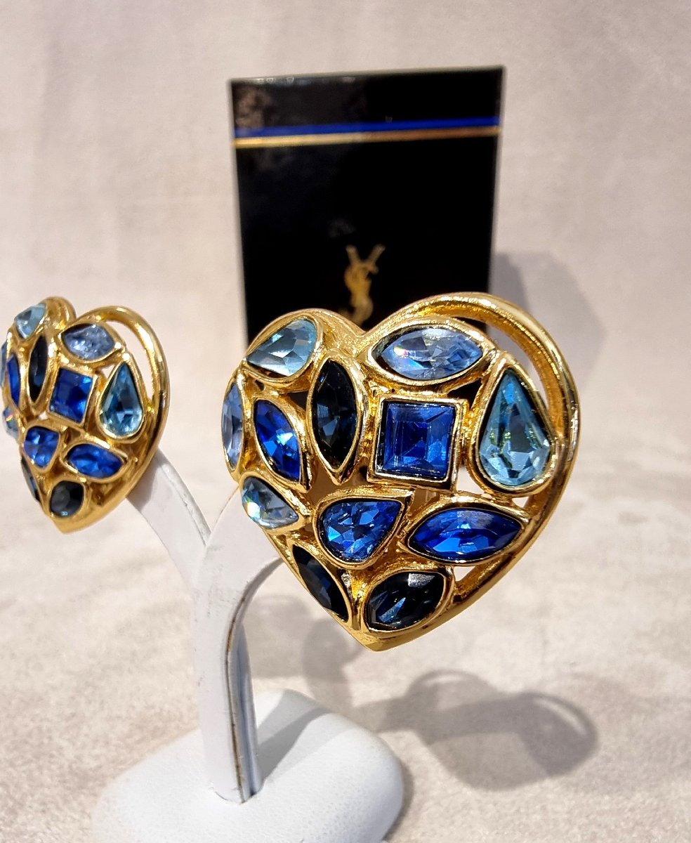 YSL YVES SAINT LAURENT Paire de clips d'oreilles modèle Aphrodite en métal plaqué or et cristal-photo-4
