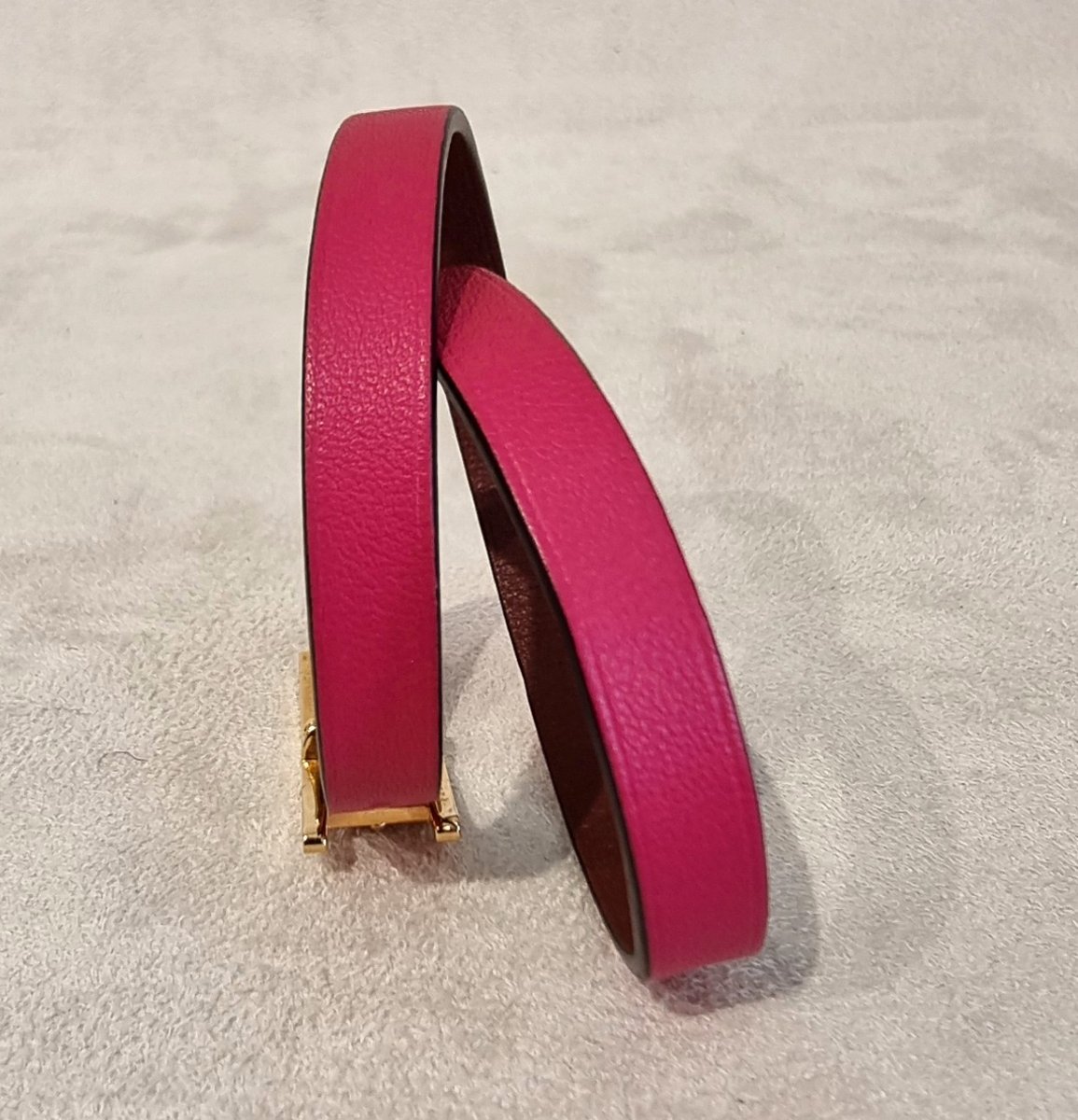 Hermès Bracelet BEHAPI Double tour en métal Plaqué Or et cuir fushia-photo-4