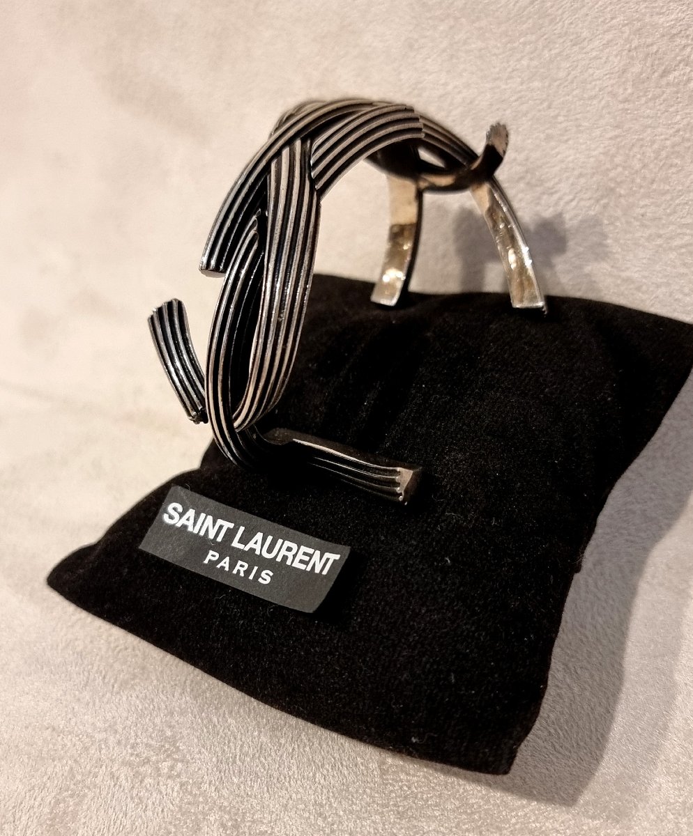 YSL YVES SAINT LAURENT Bracelet Manchette Ajouré en métal argenté patiné siglé YSL-photo-1