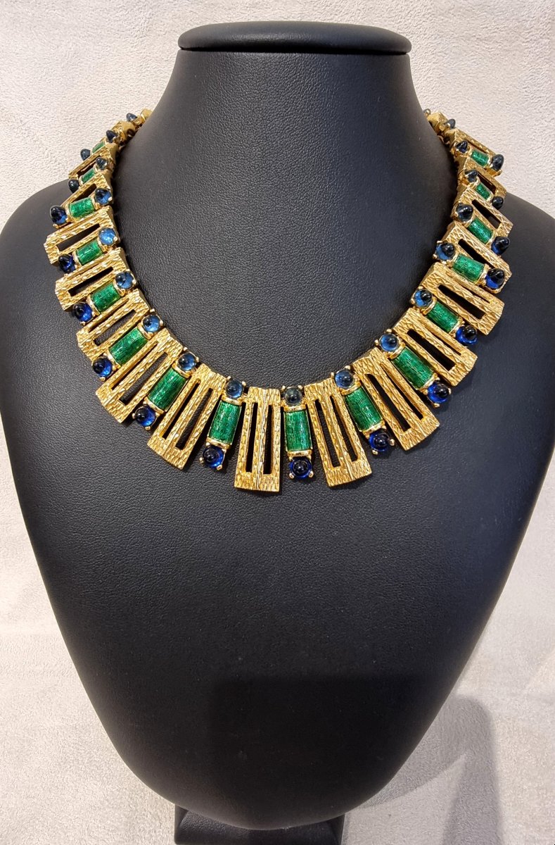 CARVEN COLLIER Ras de cou en métal plaqué or, cabochons en verre bleu et émail avec son coffret-photo-6
