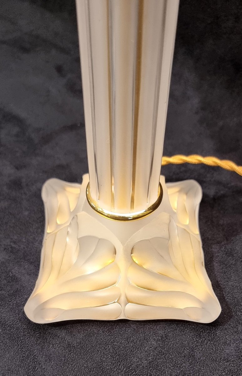 Lalique Marie-claude Olympie Lamp, Crystal &amp; Gilded Bronze -photo-4
