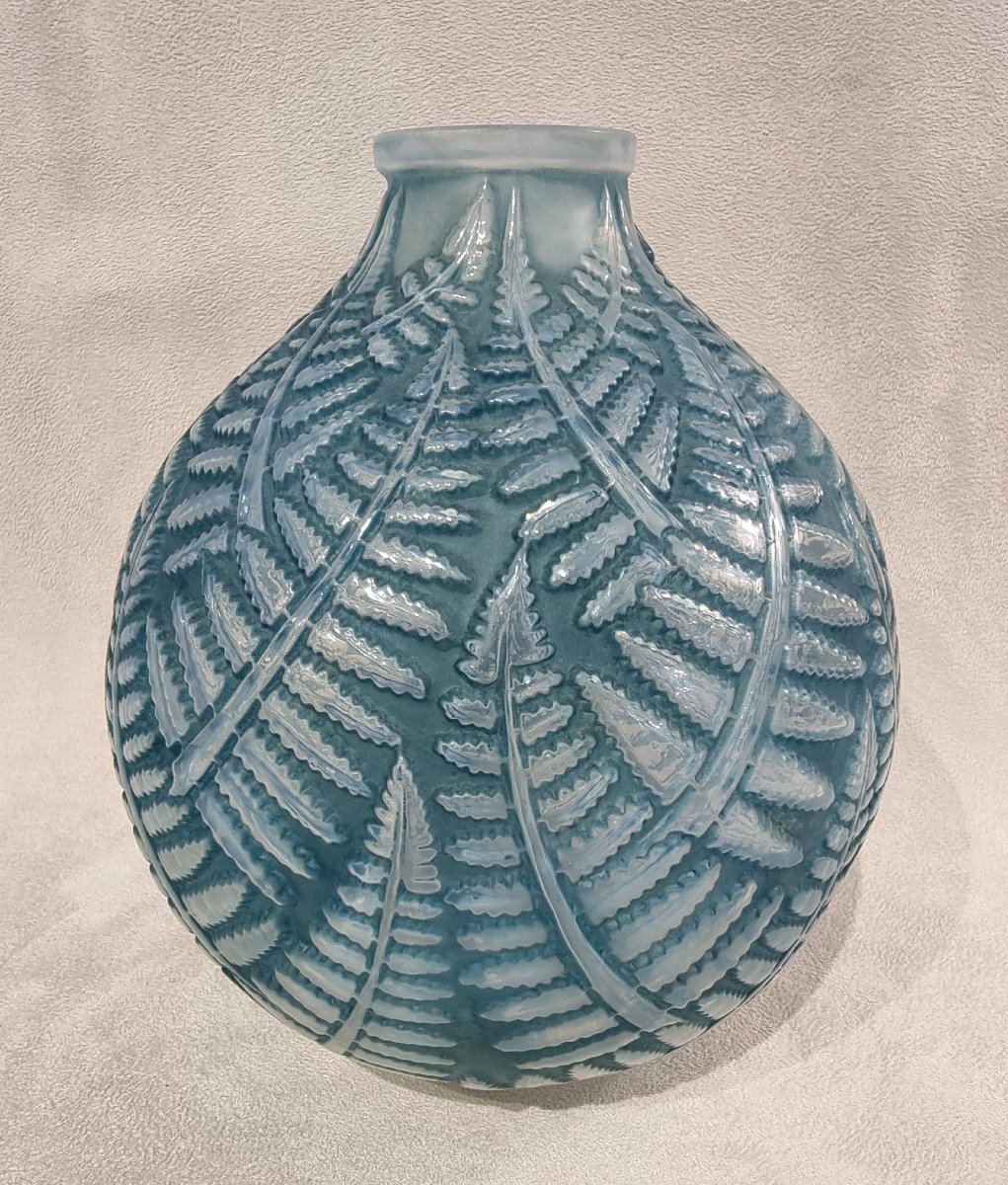 René LALIQUE VASE ESPALLION Art Déco 1927 verre opalescent patiné bleu-photo-3