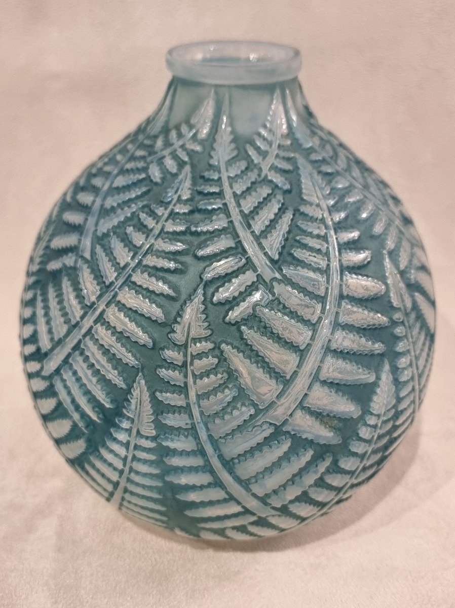 René LALIQUE VASE ESPALLION Art Déco 1927 verre opalescent patiné bleu-photo-1