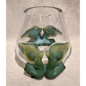 Lalique Antinéa Crystal Vase 1975
