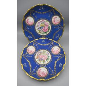 Paire d’Assiettes en porcelaine Polychrome Et Or à Décor Floral Début XXème