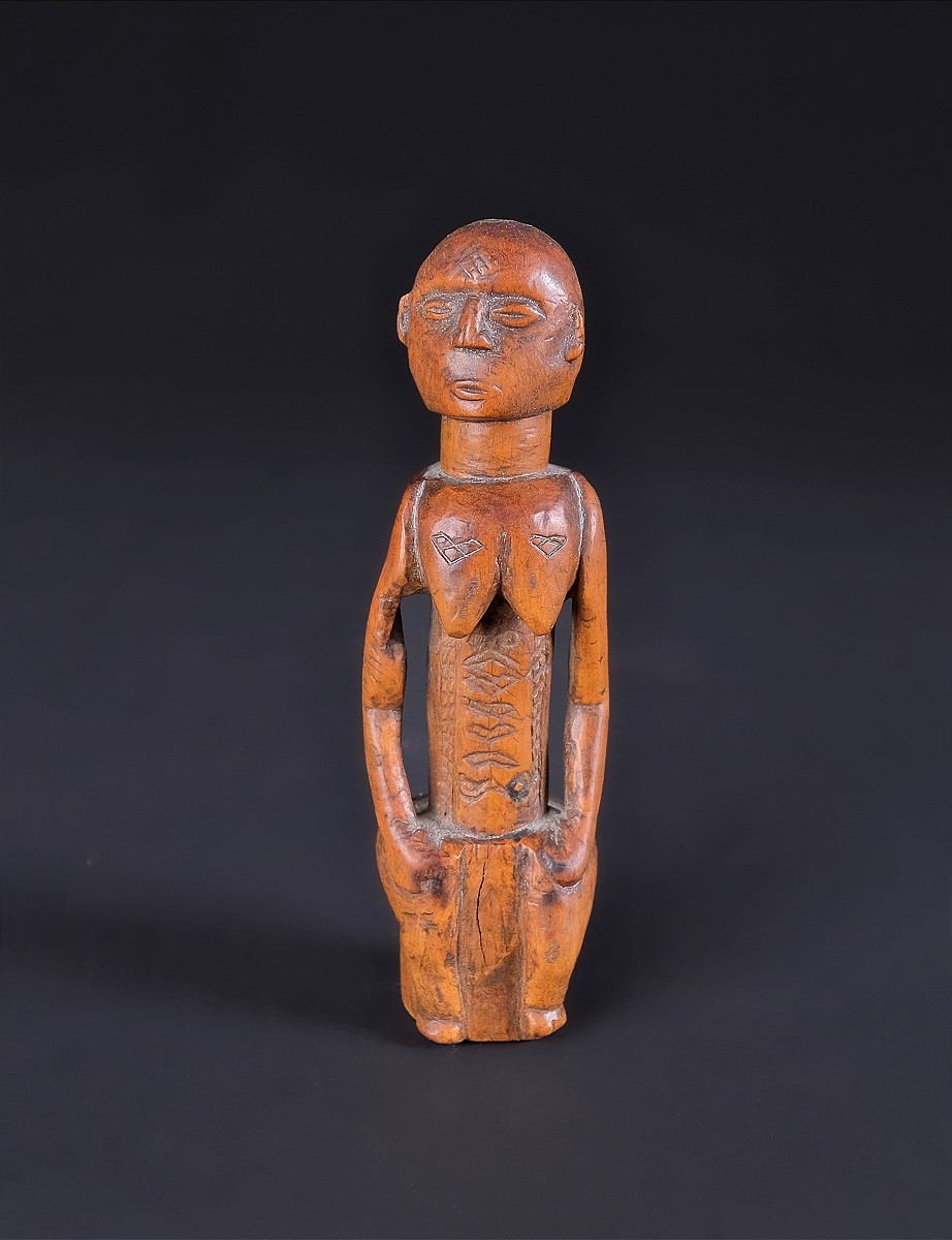 Statuette Lwena