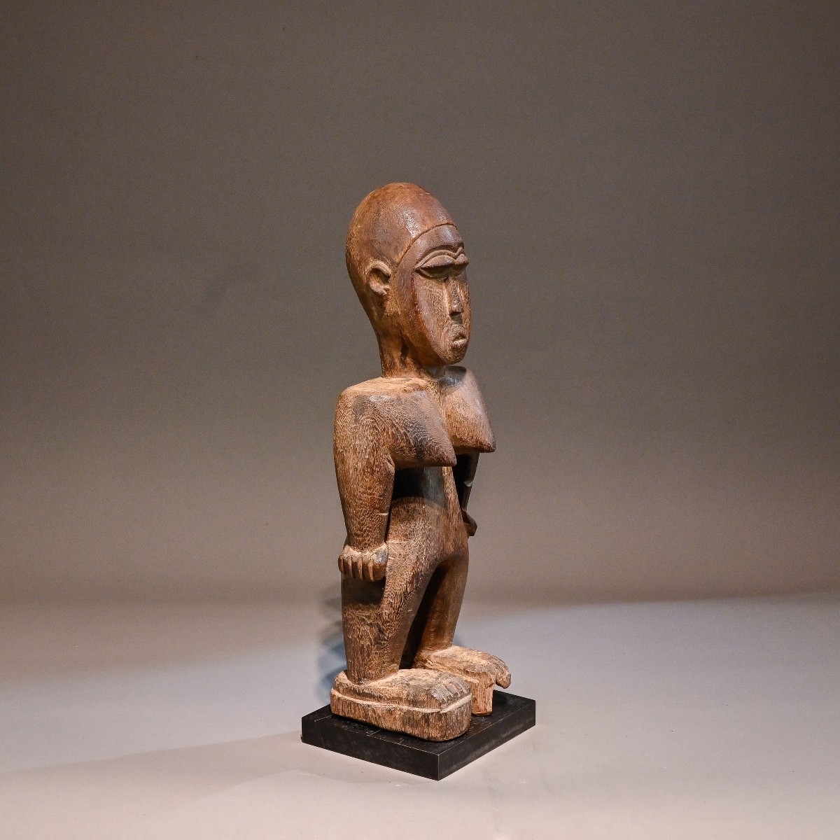 Statue Ewe-photo-3