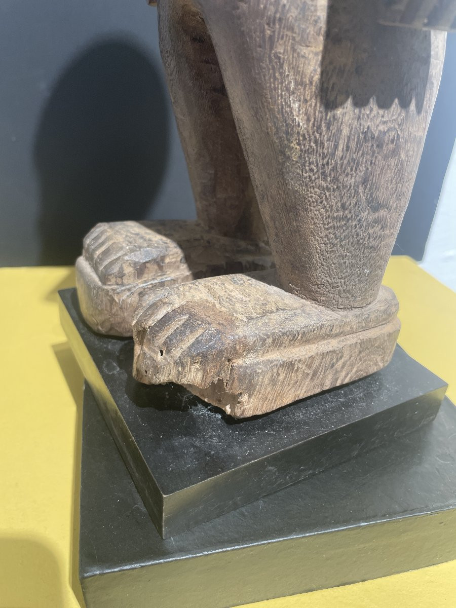 Ewe Statue-photo-3