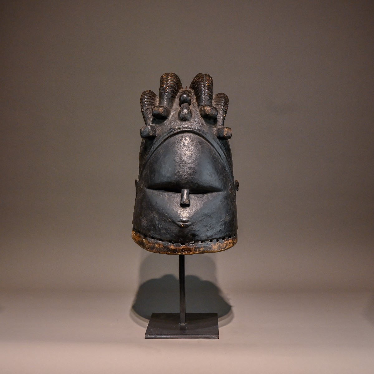 Mende Mask