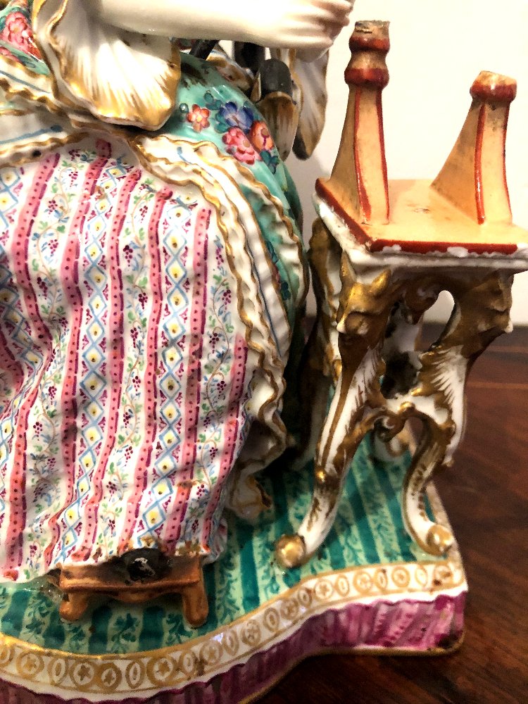 Femmes au salon début XIX Porcelaine de Meissen -photo-8
