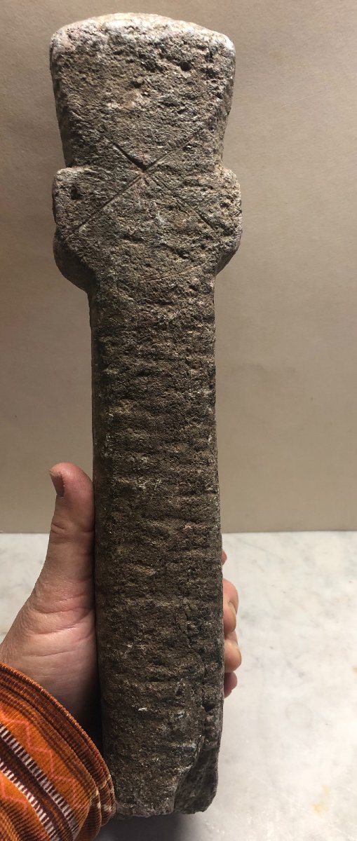 Anthropomorphic Funerary Statue, Niger, 10th-17th Centuries-photo-1