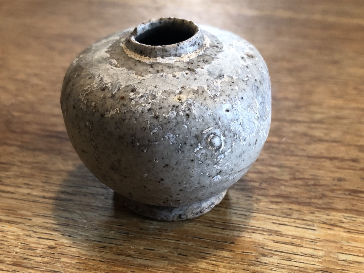 Small Ash-glazed Pot, Sawankhalok, Thailand XVI