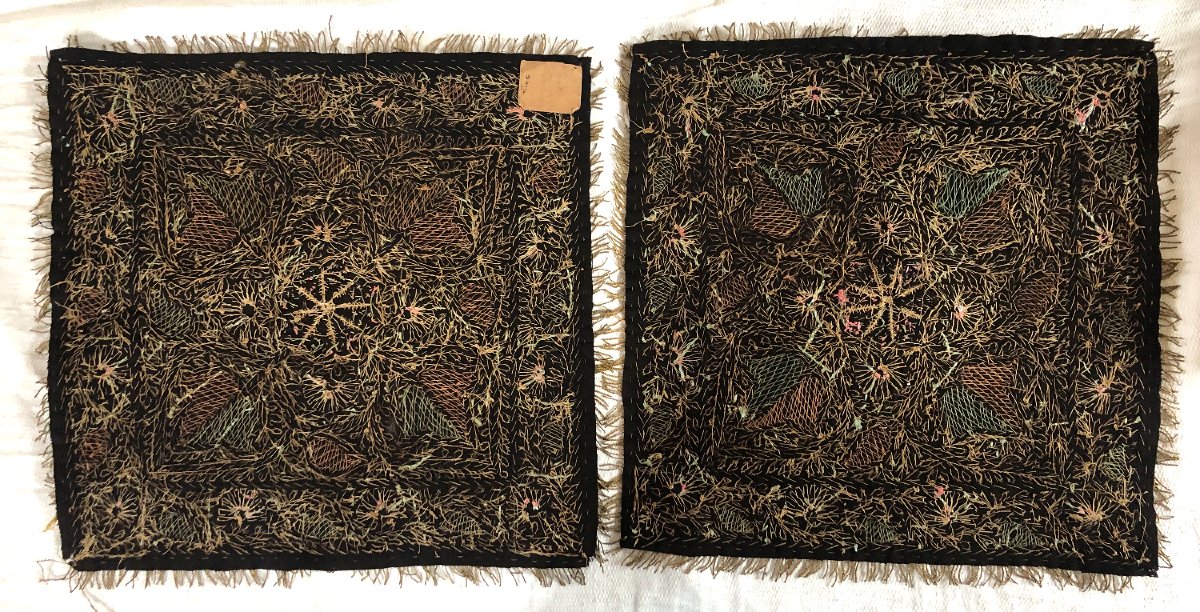 Pair Of Perso-indian Gilt- Embroidered Textile Panels, Early XXth Century-photo-3