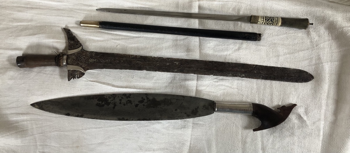 Trio d’armes blanches  ethnographiques Moro Mindanao Philippines XIX-photo-1