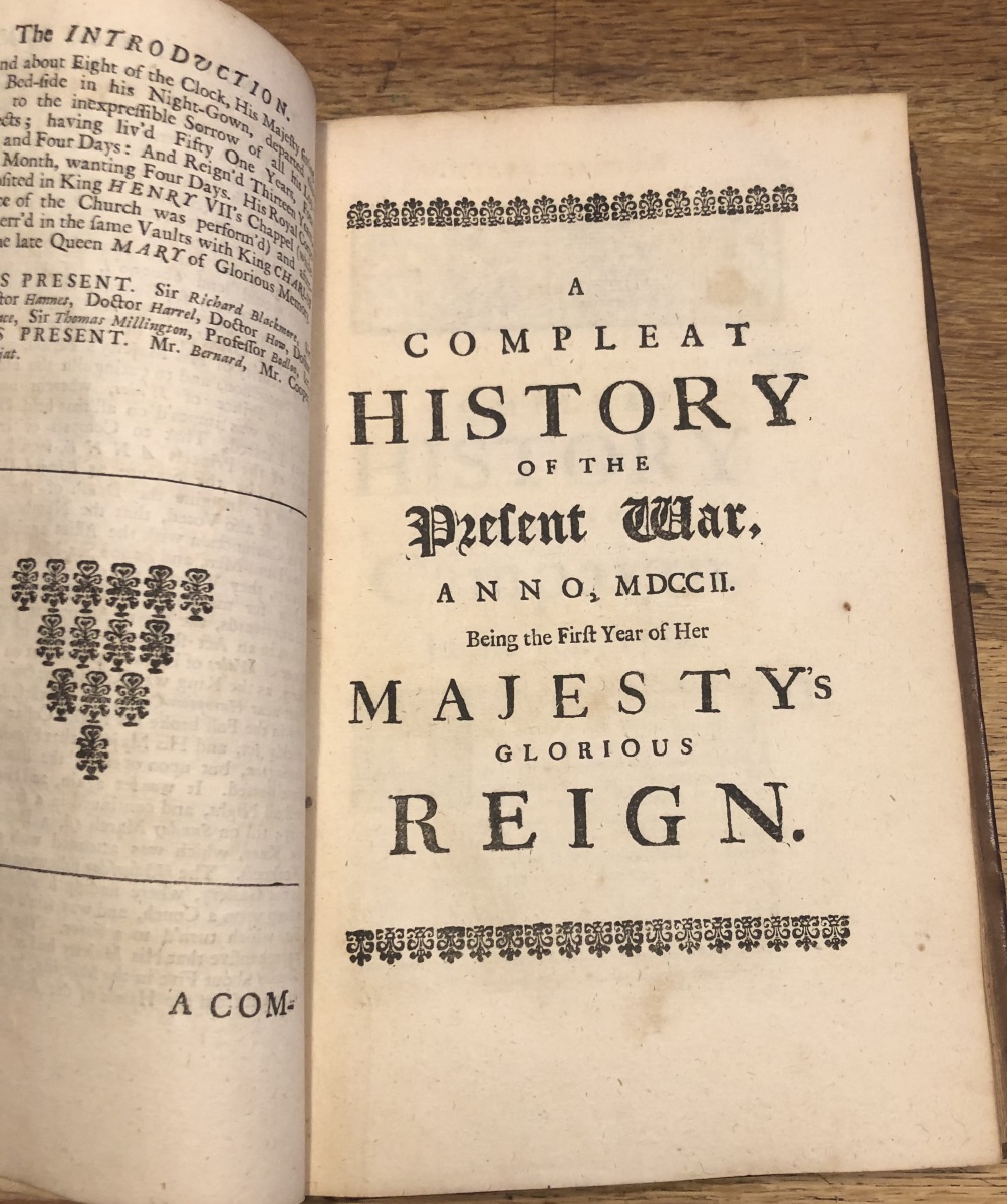 Histoire Complète de la Récente Guerre  aux Pays Bas, 1713 de Thomas Brodrick en Deux Volumes-photo-2