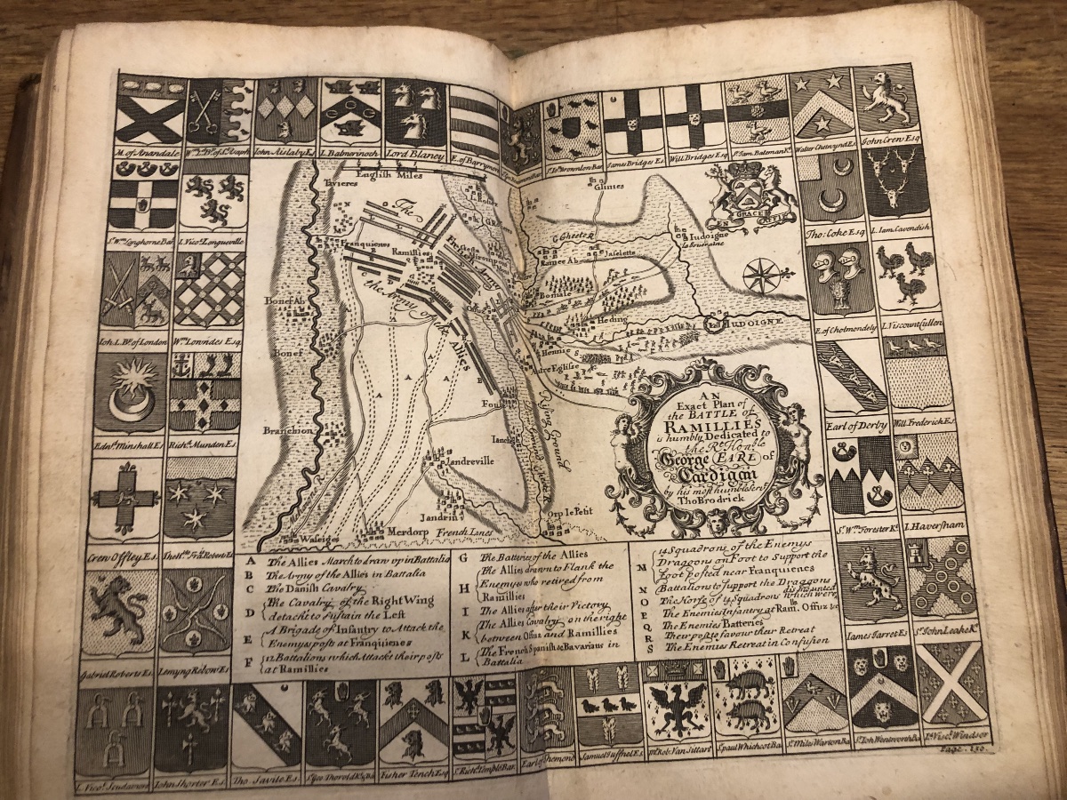 Histoire Complète de la Récente Guerre  aux Pays Bas, 1713 de Thomas Brodrick en Deux Volumes-photo-3