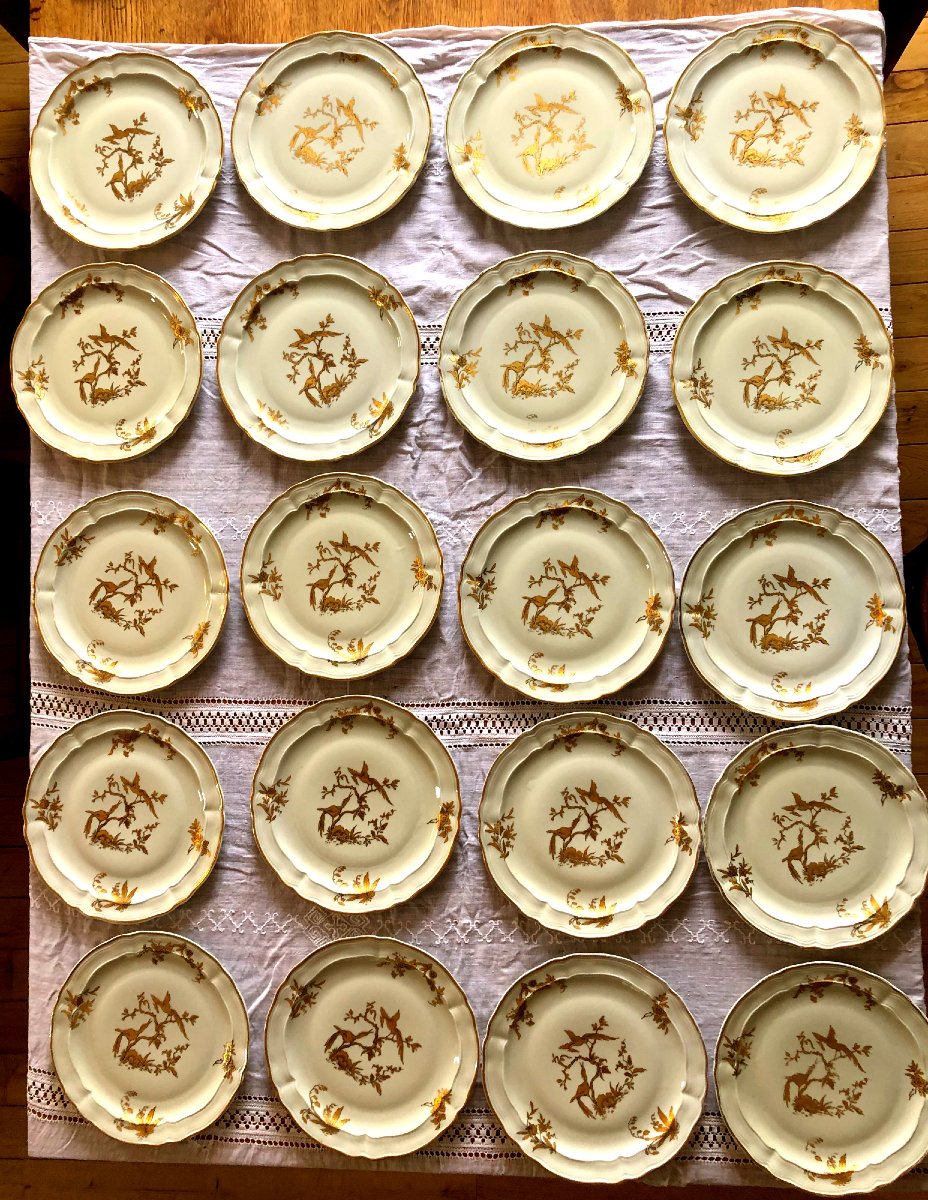 Services Porcelaine 60 pièces Bernaudaud Limoges pour la visite S.M Elizabeth II en 1957-photo-5