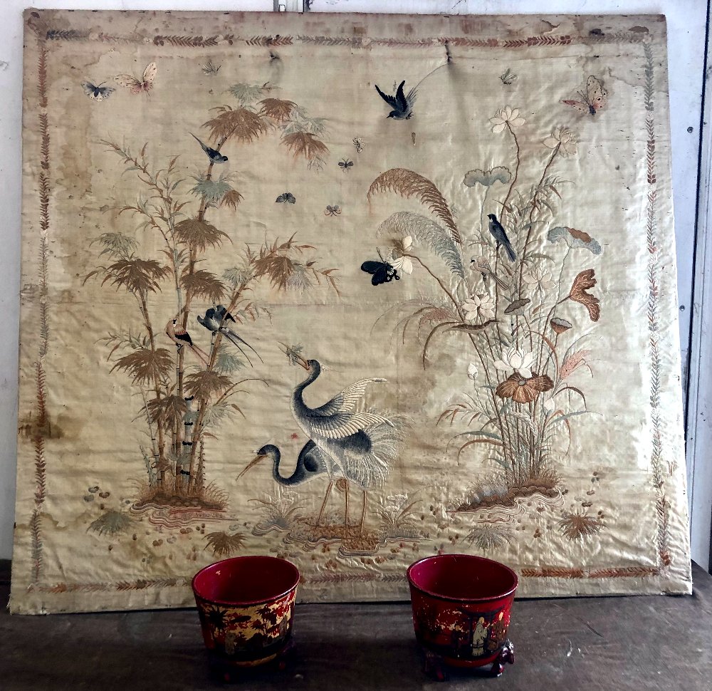 19th-century Chinese Embroidered Silk With Cranes And Flowers-photo-2