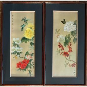 Paire de peintures chinoises sur soie "fleurs et oiseaux", encadrement laqué, XXe s.