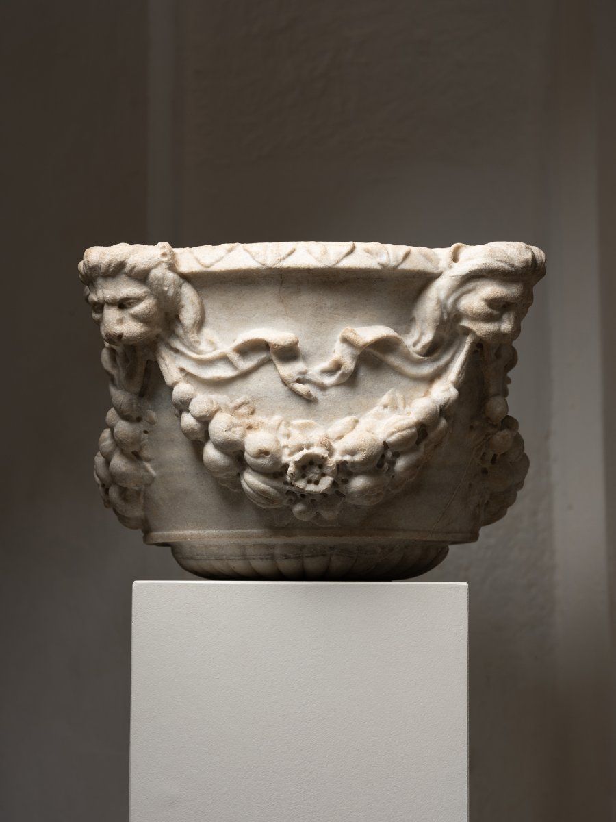 Basin With Lion Heads – Italy, 15th Century-photo-4