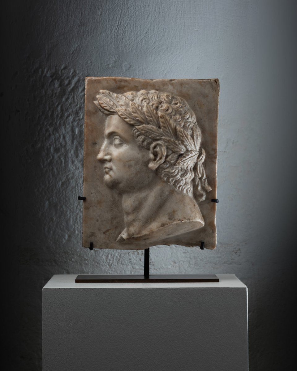 Portrait présumé de Domitien – Bas-relief en marbre – Italie – XVIe siècle-photo-2