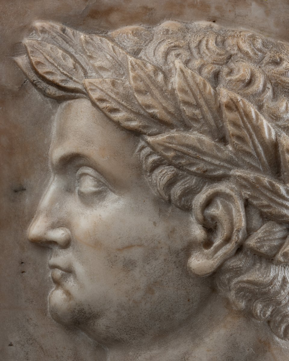 Portrait présumé de Domitien – Bas-relief en marbre – Italie – XVIe siècle-photo-1