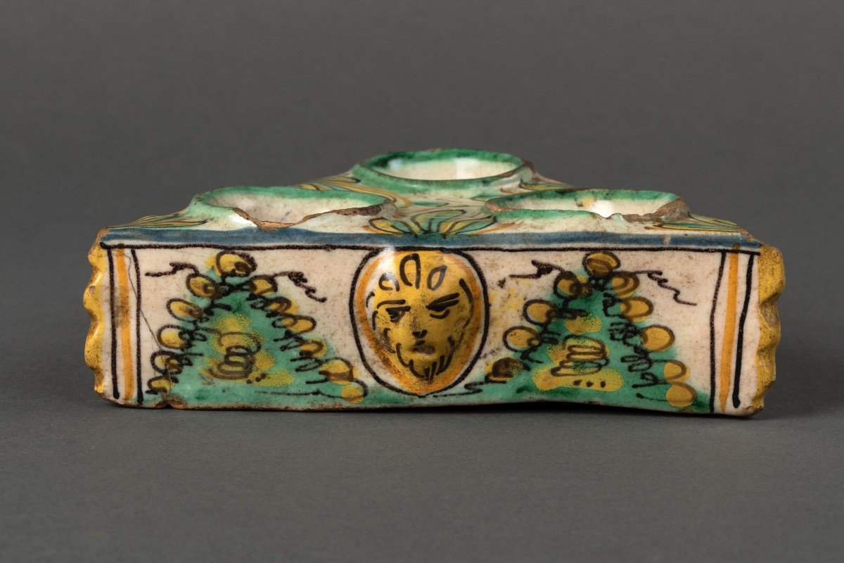 Talavera Earthenware Salt Shaker - Late 17th Century-photo-2