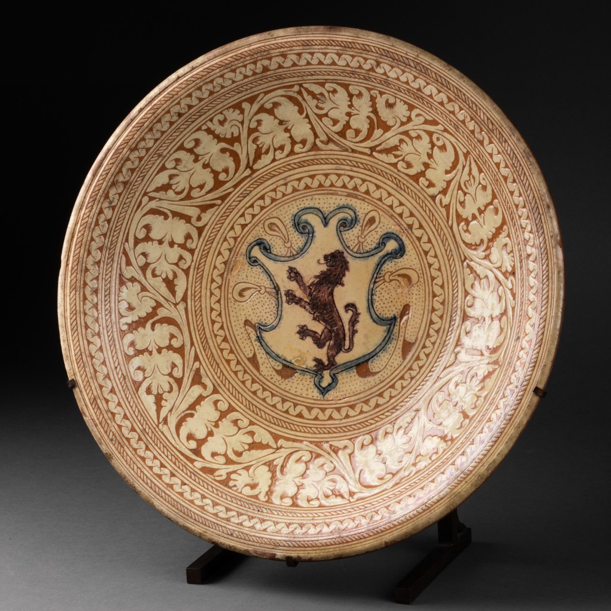 Dish With Armorial Decor - Castlefiorentino Italy - XVIth Century-photo-3