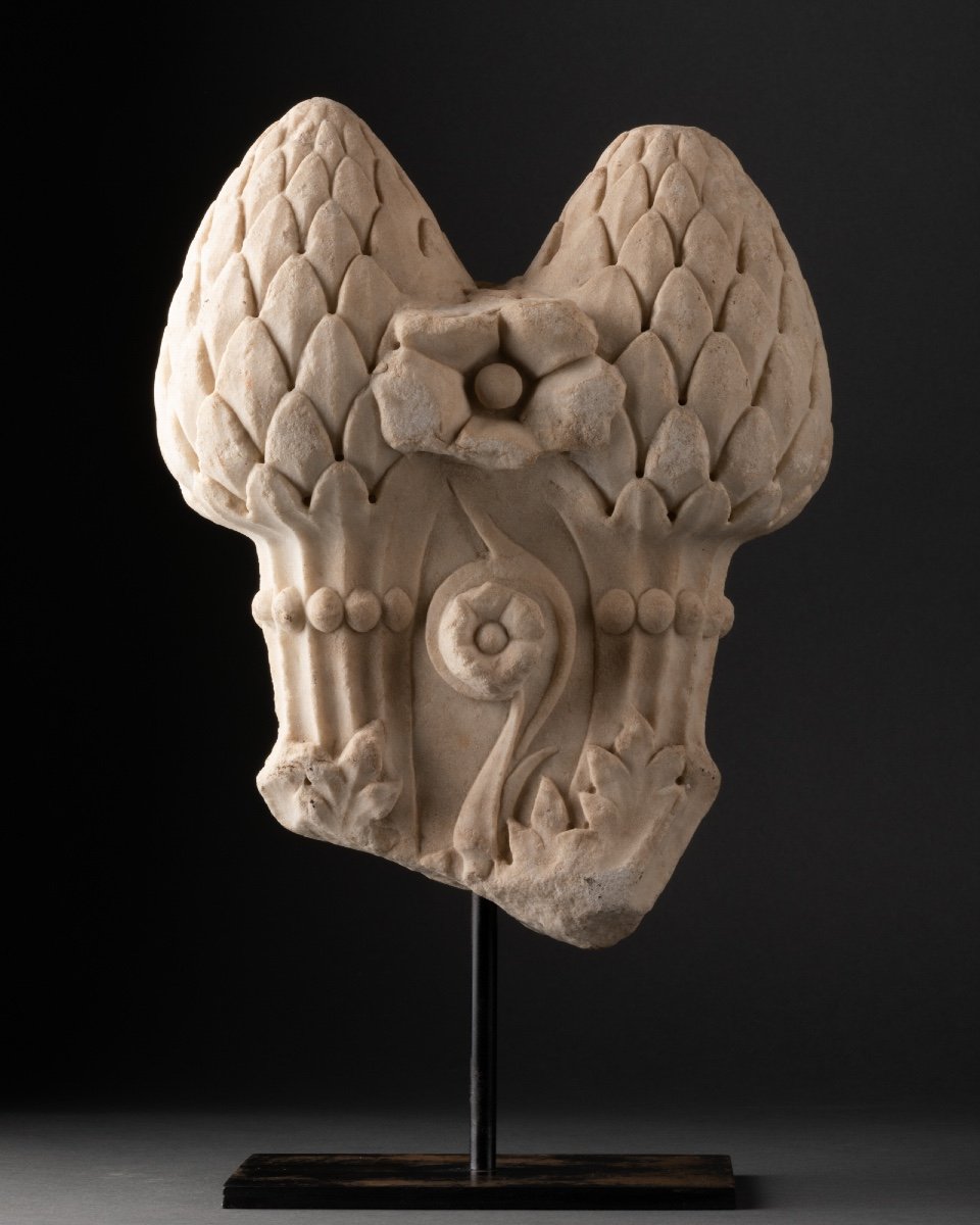 Fragment Of Decorative Column In Marble - Italy - Circa 1500