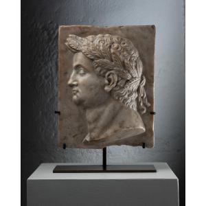 Portrait présumé de Domitien – Bas-relief en marbre – Italie – XVIe siècle
