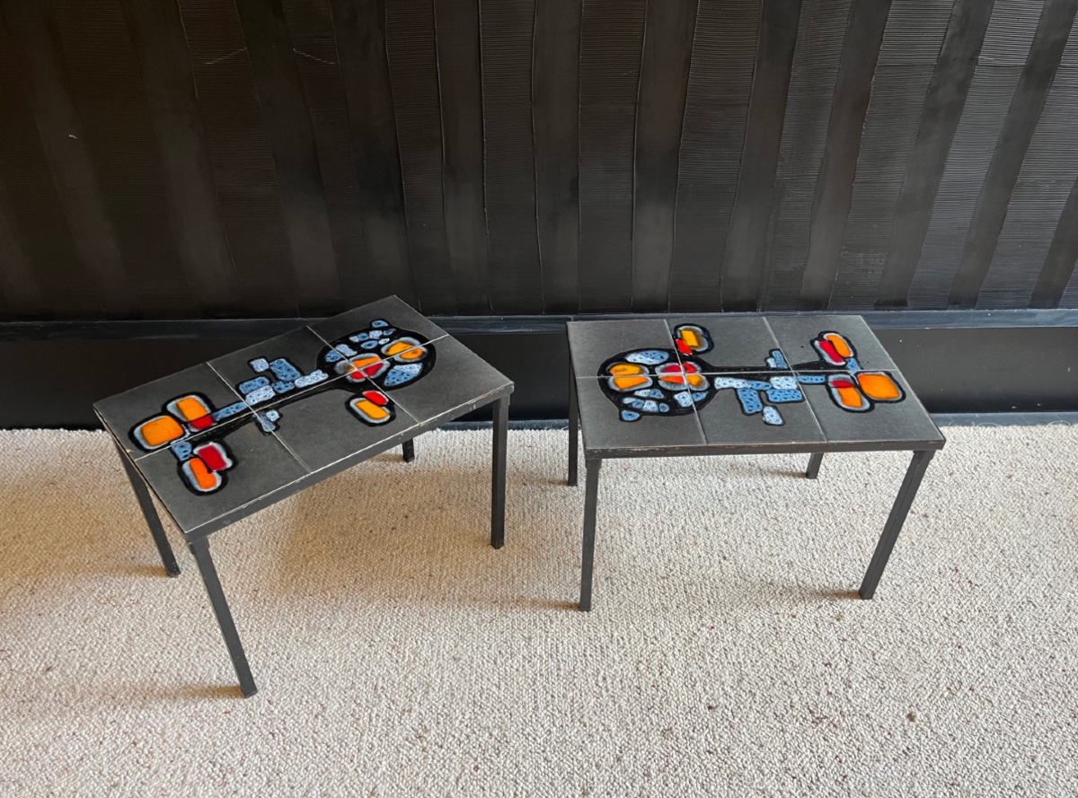Paire de table basse avec plateau en céramique