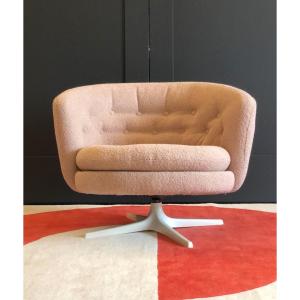 Grand fauteuil pivotant "Tarentella" des éditions Broderne Granstrands